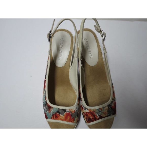 Aerosoles Size 7.5 Wide Wedge Heel Slingback Sandal Heels Beige Dozen Roses - Picture 7 of 11